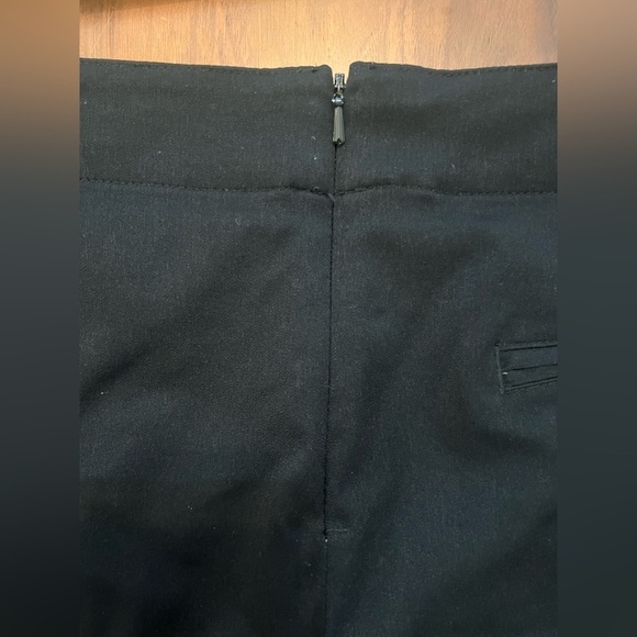 Lady Hagan Black Women's golf skort - Picture 7 of 10